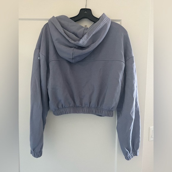Alo Yoga Cropped Sweatshirt Hoodie- very good condition - Picture 2 of 3